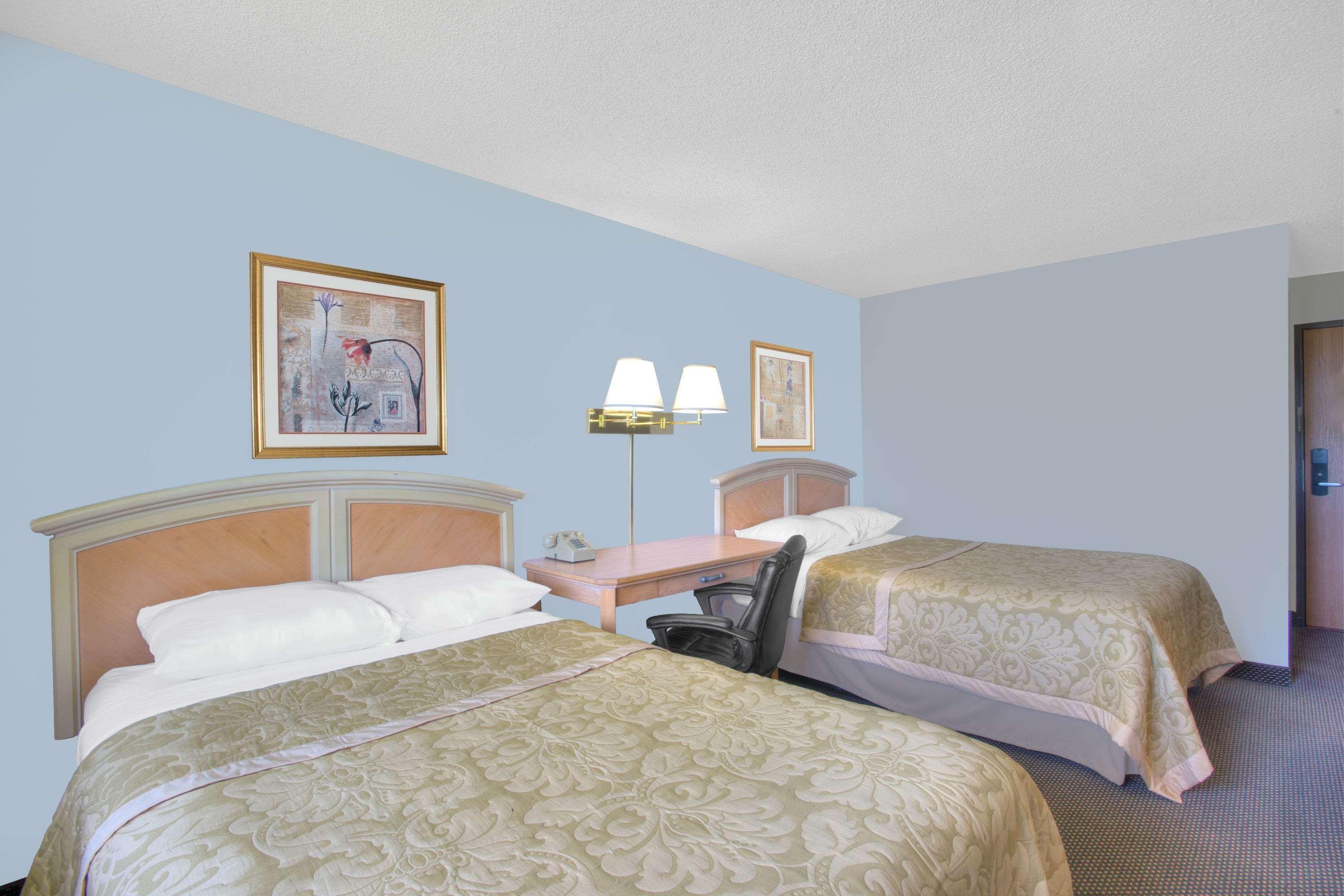 Super 8 By Wyndham Augusta Hotell Eksteriør bilde