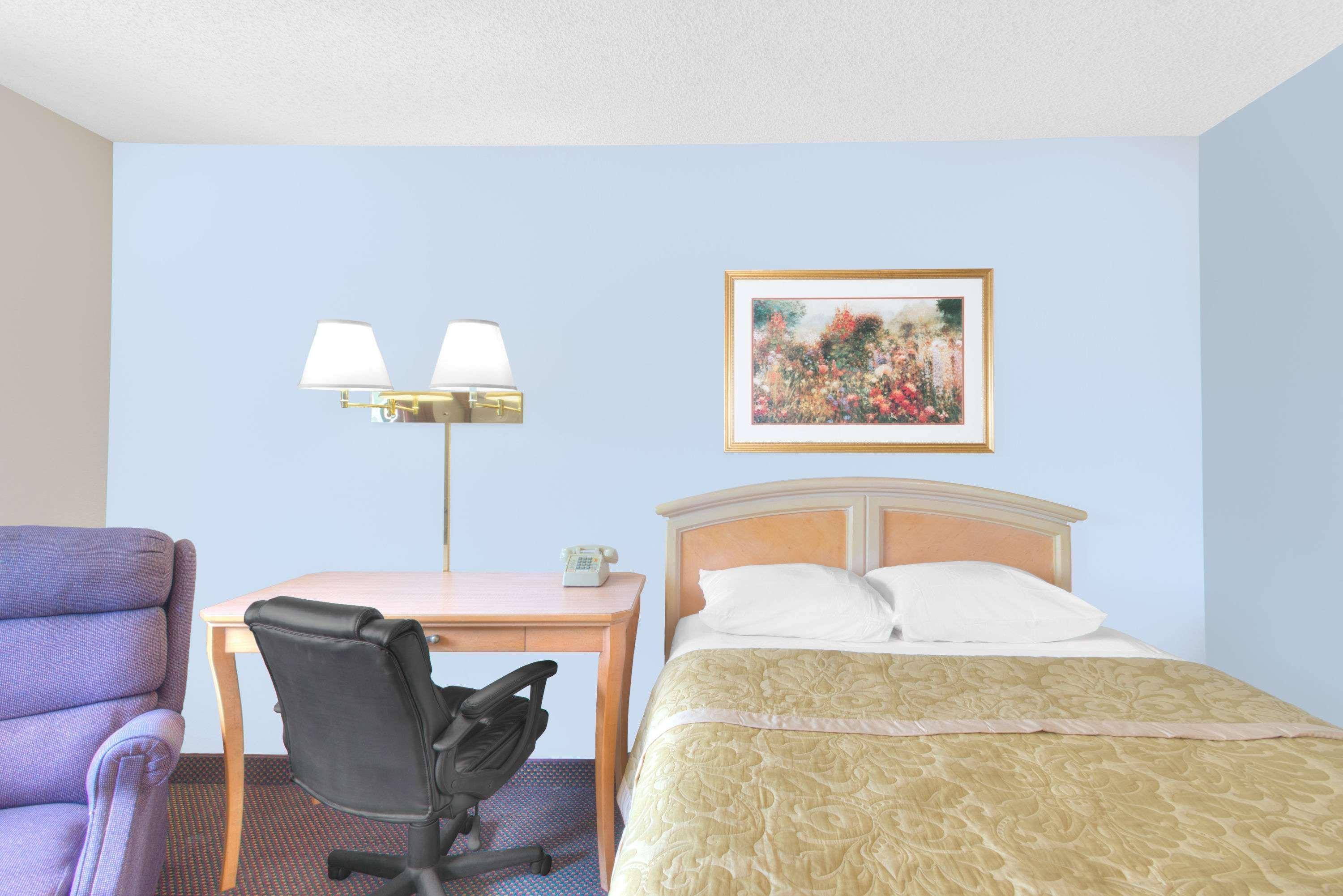 Super 8 By Wyndham Augusta Hotell Eksteriør bilde